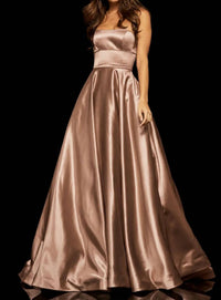 Sherri Hill - Strapless Evening Dress