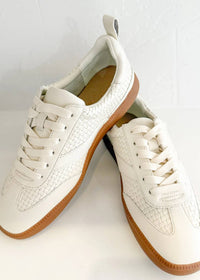 Matisse - Women's Wylder Weaved Sneaker