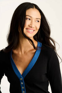 Lisa Todd - Pure rib v neck Top