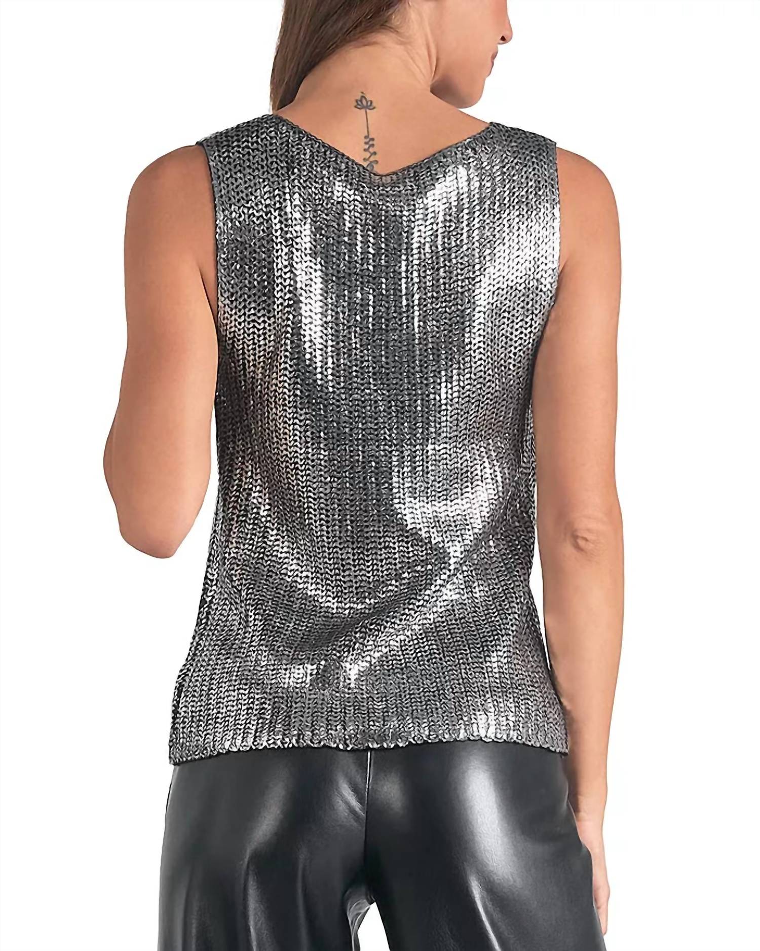 Elan - Crewneck Slick Sweater