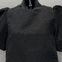 Pomander Place - Women’s Lyla Jacquard Puff Sleeve Blouse