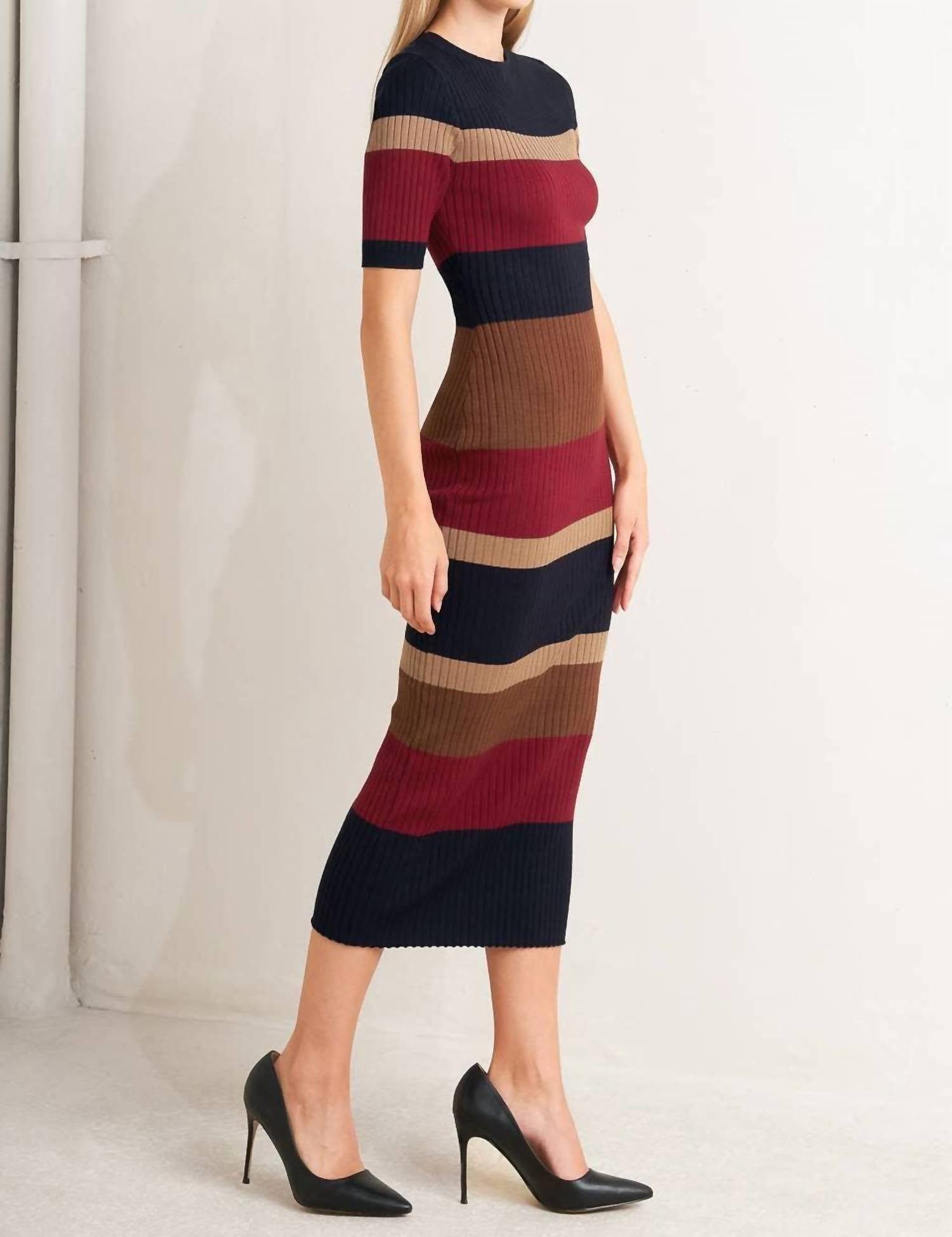 Flying Tomato - Color Block Midi Sweater Dress