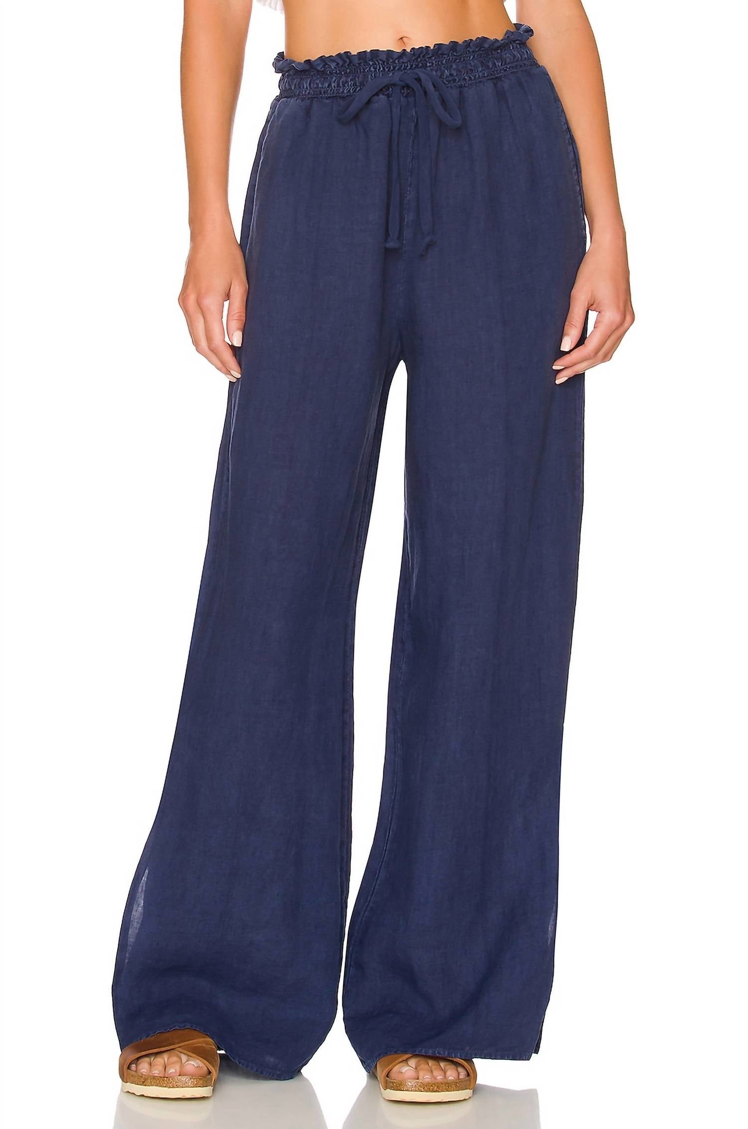 Bella Dahl - Smocked Waist Side Slit Wide Leg Pant