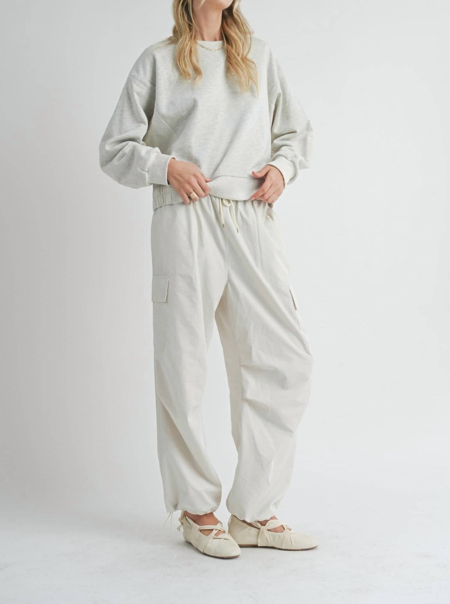 Sadie & Sage - Vita Crewneck W Nylon Panels