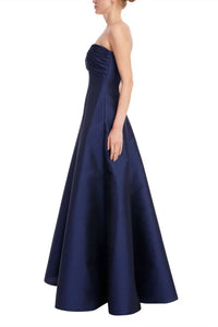 Badgley Mischka - Strapless A-line Ball Gown