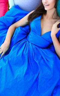 Tarik Ediz - Plunging-Neck Taffeta Ballgown