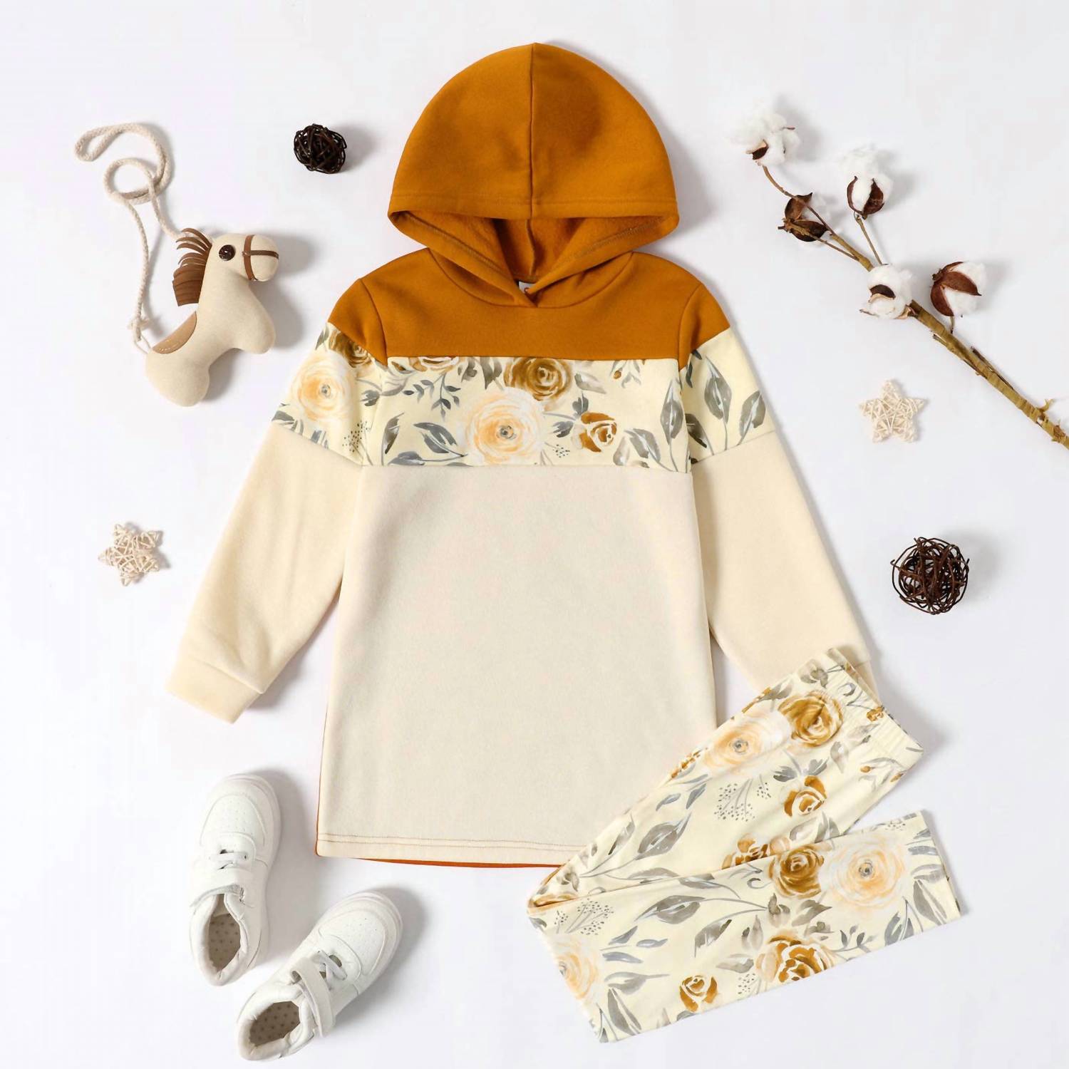 Patpat - Girl's 2-piece Floral Hoodie Sweatshirt And Pants Set