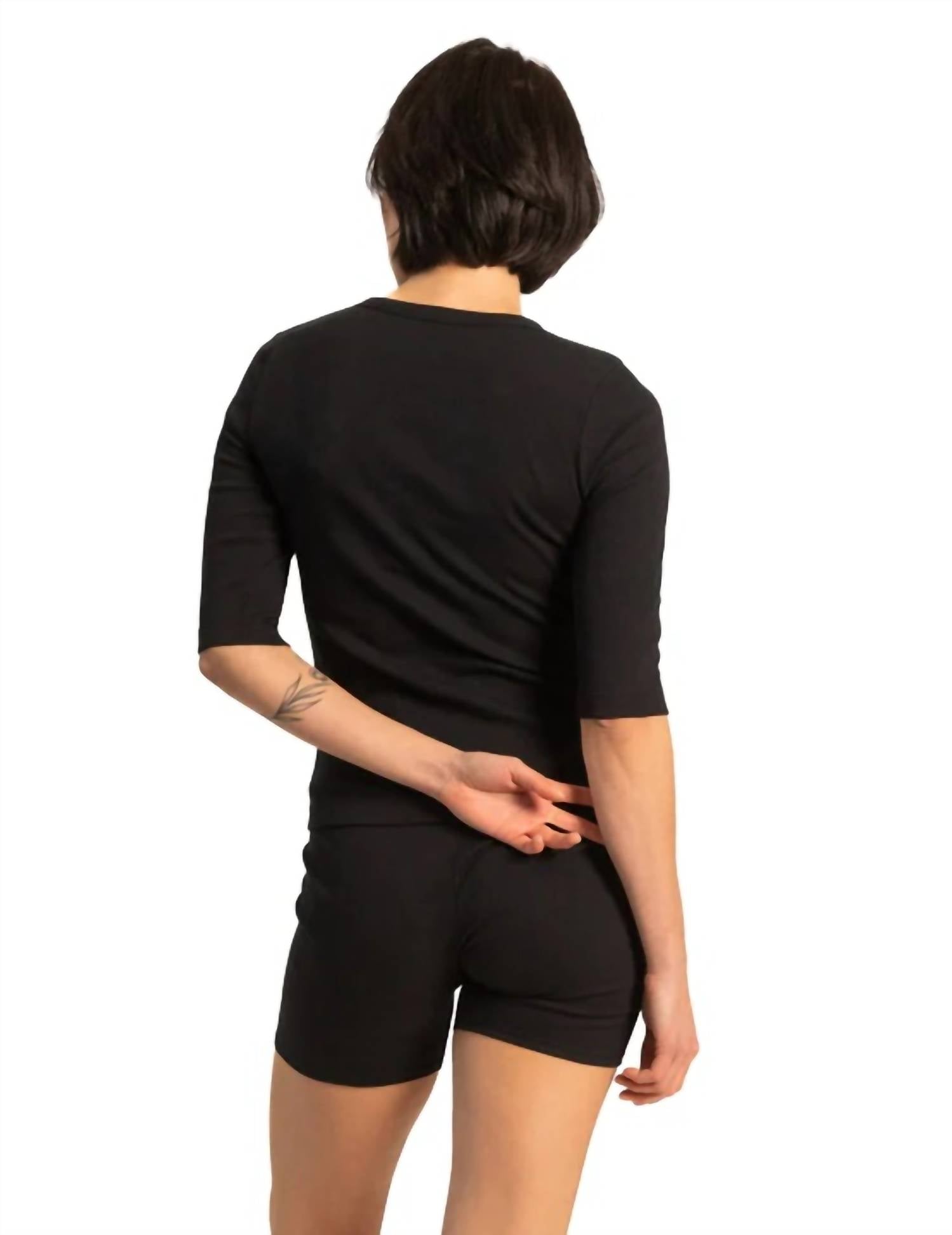 Paper Label - Akari Crewneck Top