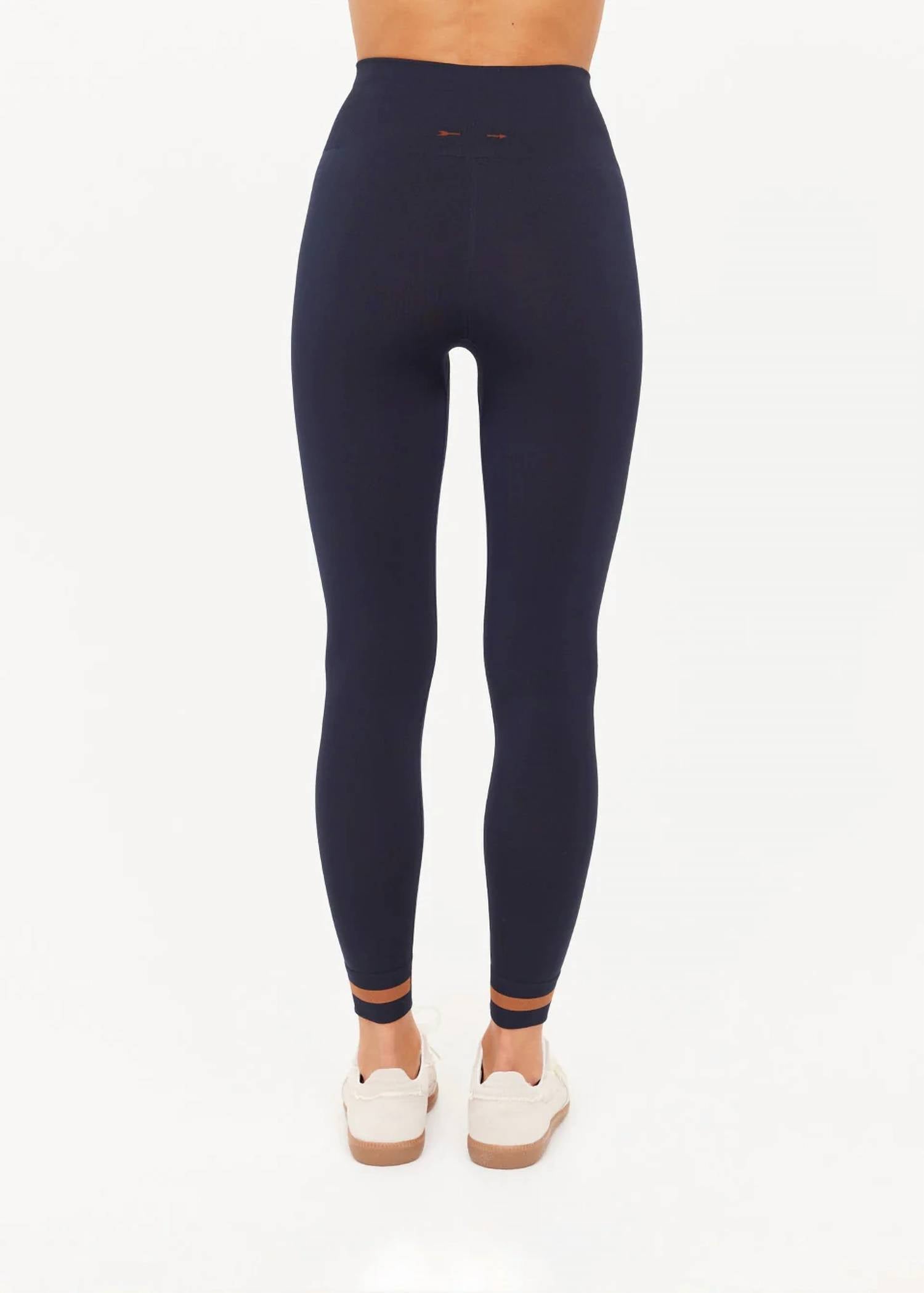 The Upside - Form Seamless Midi Pants