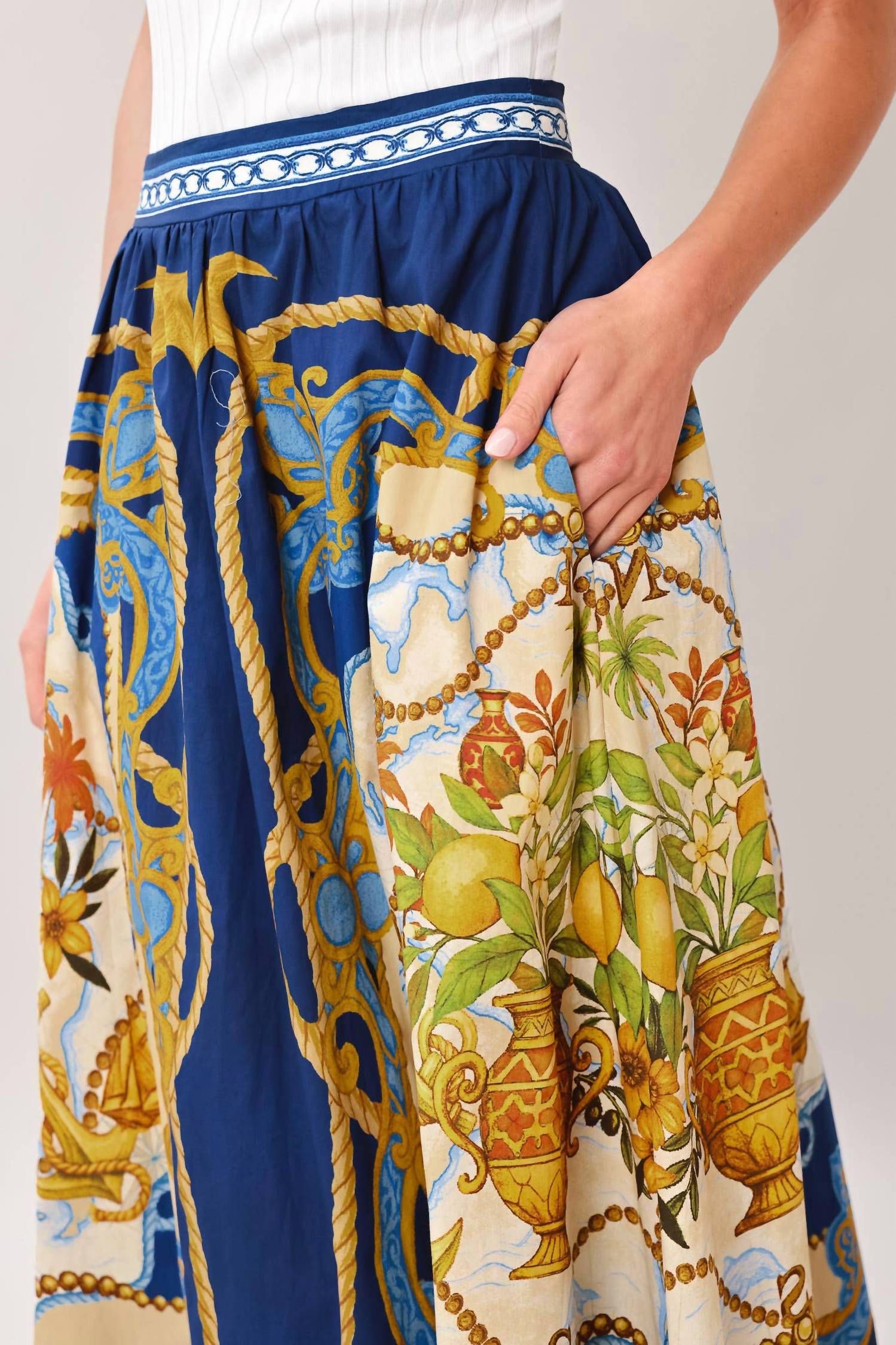 Sugarlips - Printed Woven Maxi Skirt