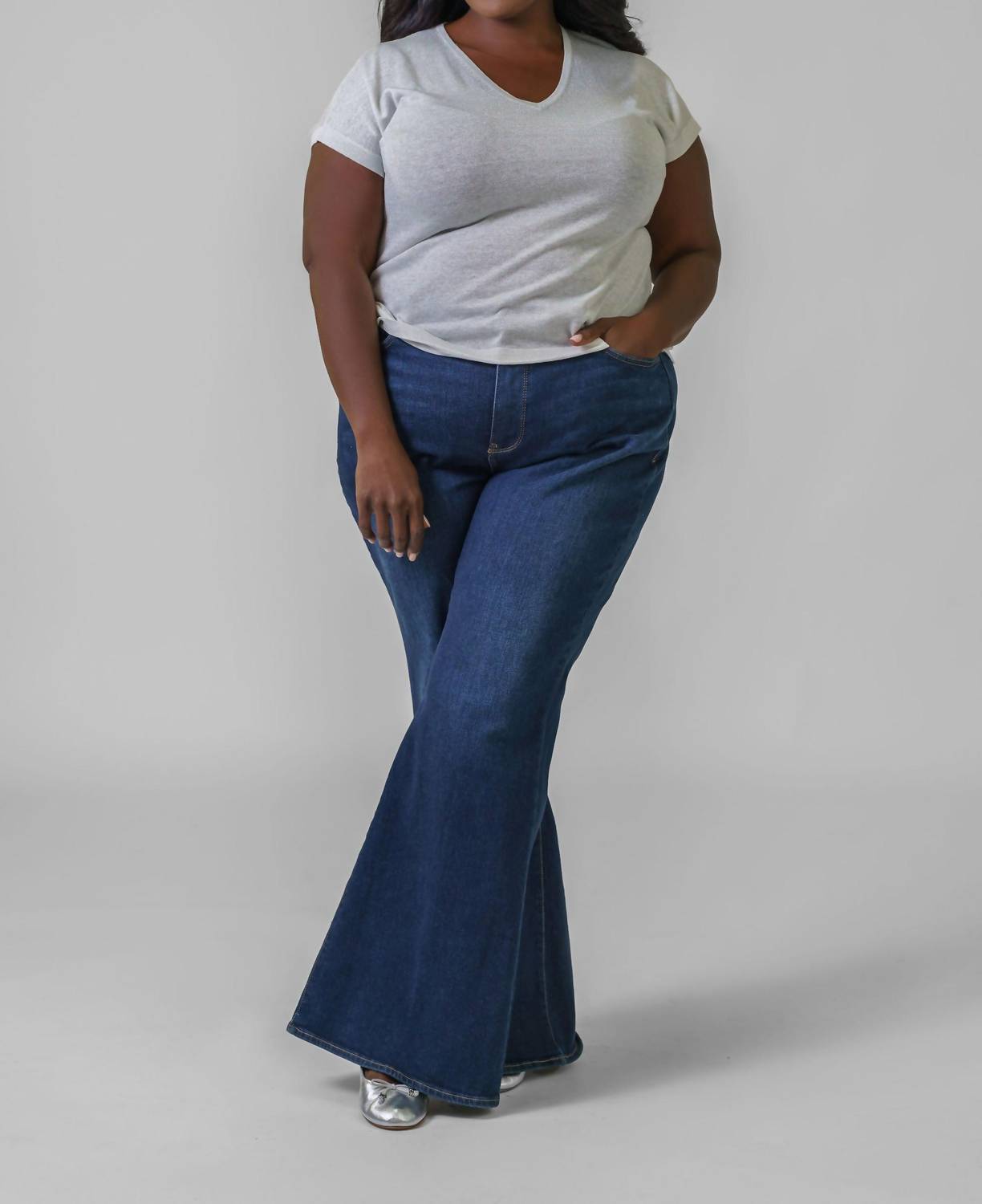 Estheme - Silk Linen Sparkle Top - Plus