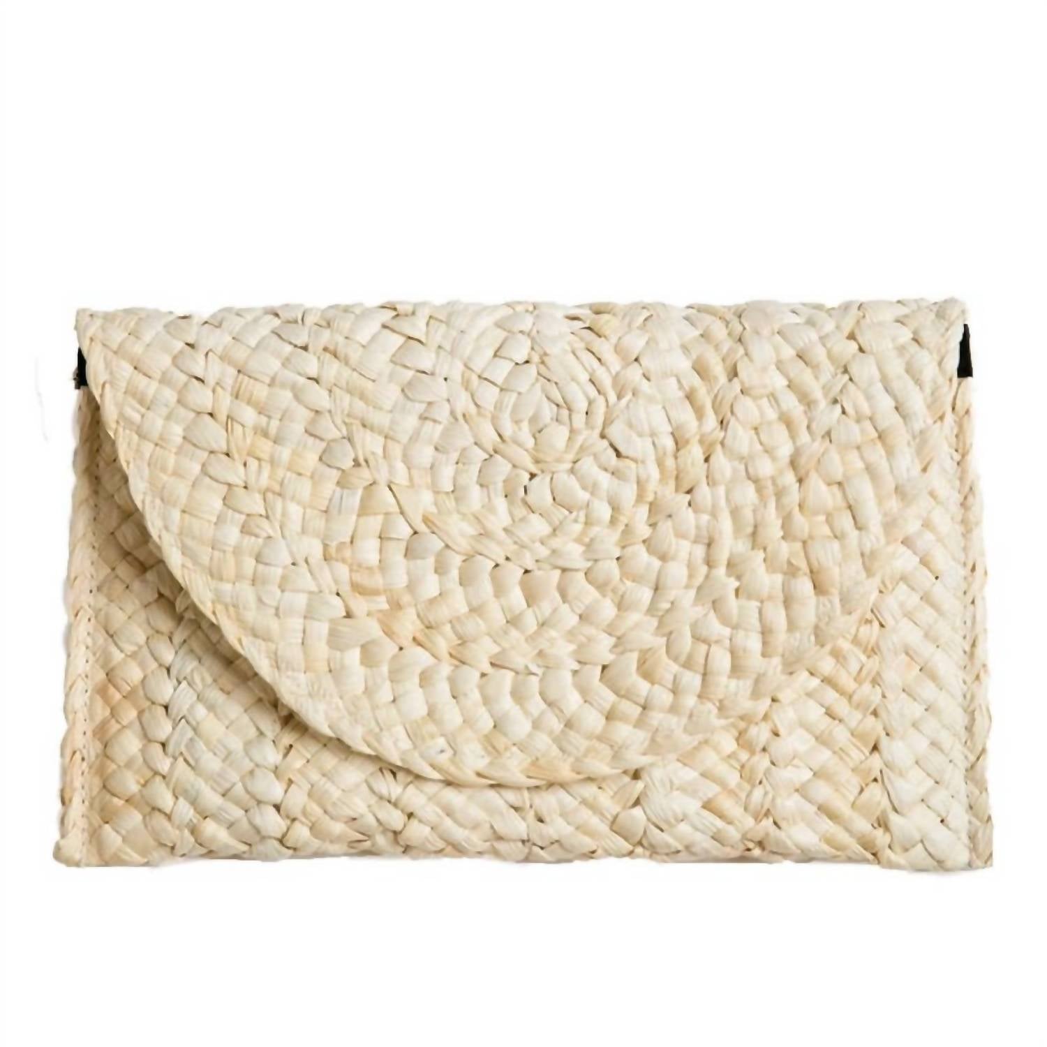Top It Off - Women's Eliza Rattan Woven Straw Clutches