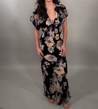 By Together - Elegant Floral Velvet Maxi Dress