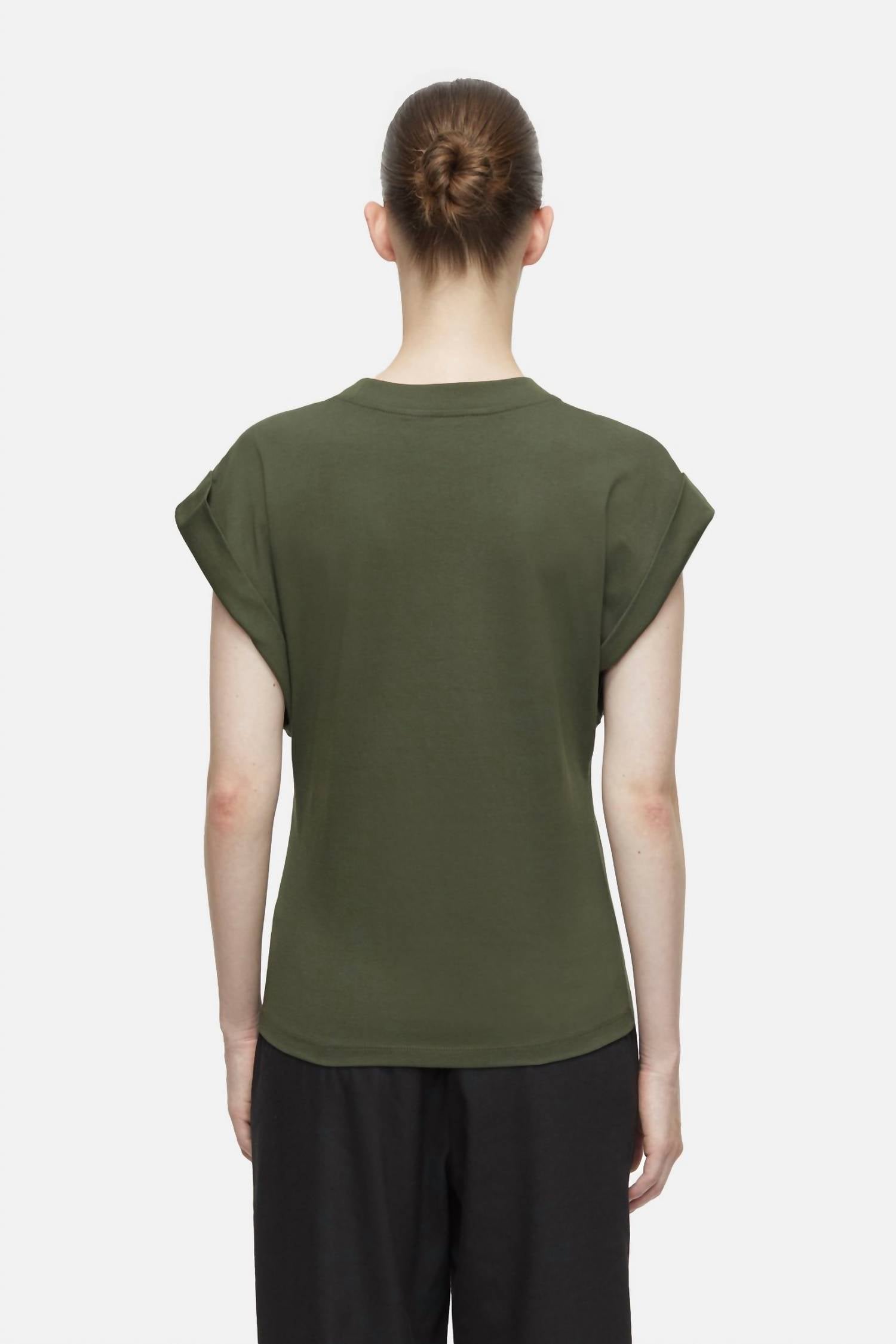 Closed - Crewneck Sleeveless Top