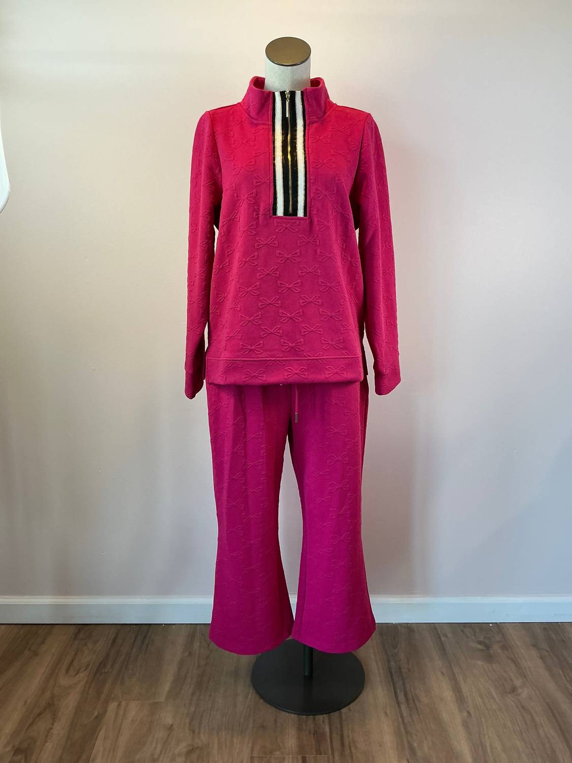 Mary Square - Lula Top And Pants Set