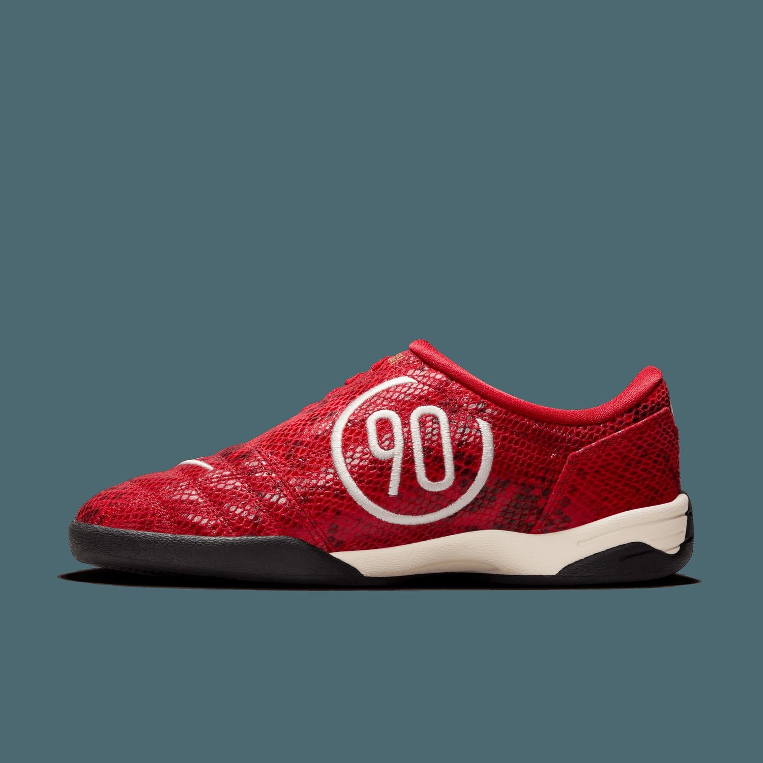 Nike - Women's Total Se Shoes