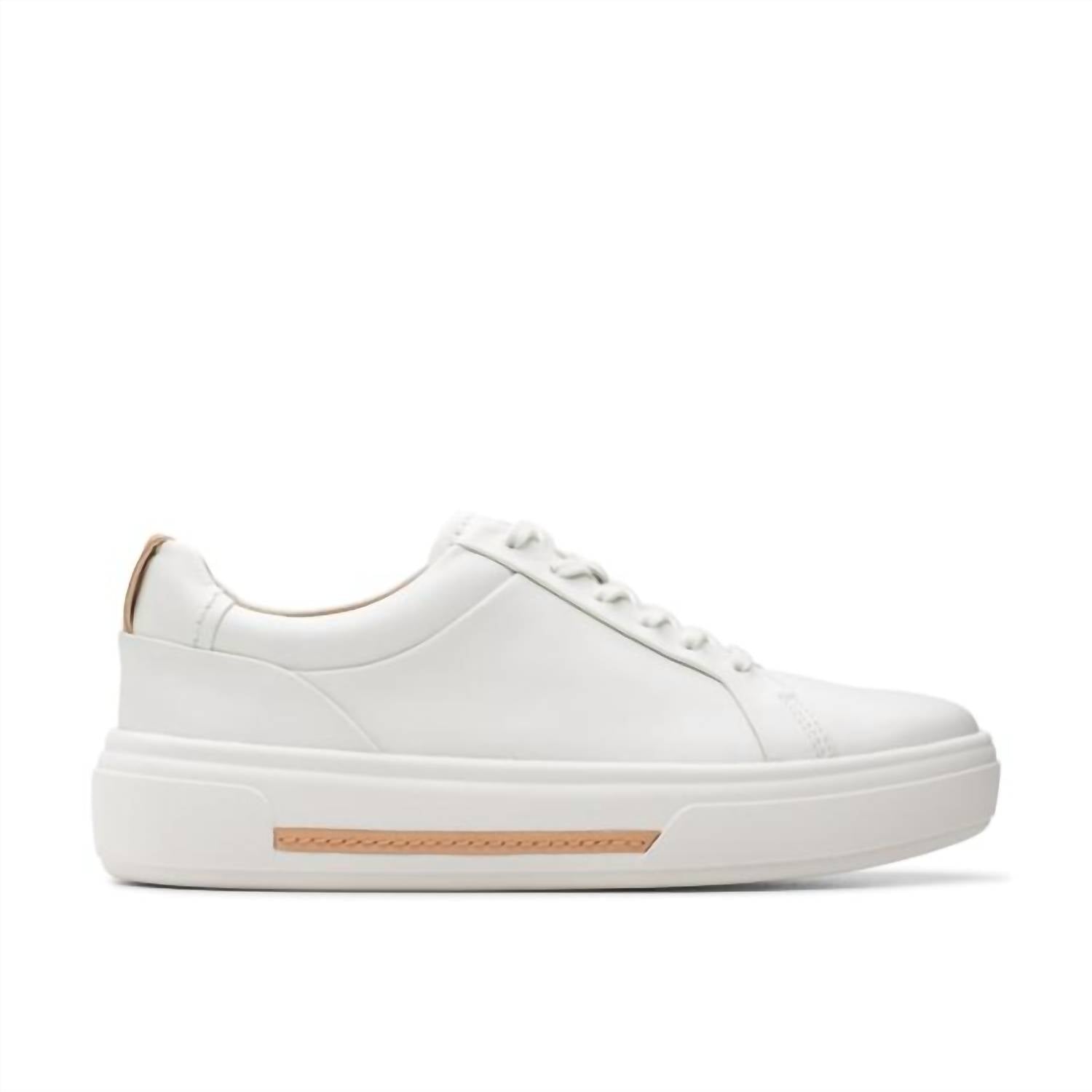 Clarks - Women's Hollyhock Walk Leather Sneaker
