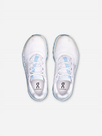 On - Women's Cloudmonster Sneaker