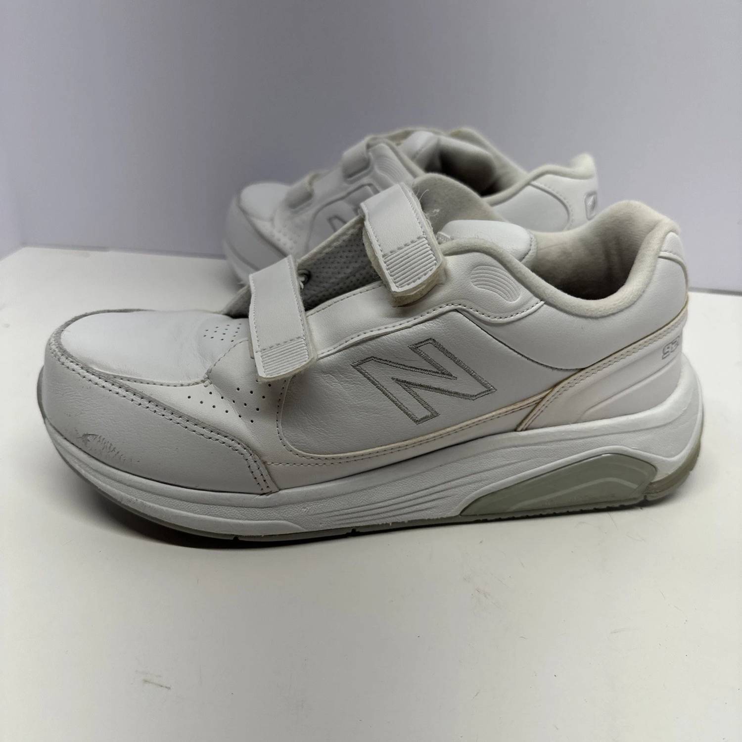 New Balance Women's Walking Marche Shoes in velcro white - women's shoe - alternate view