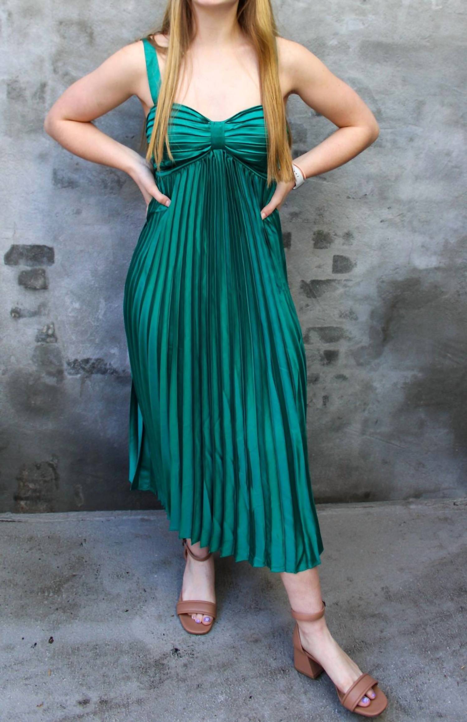 Wishlist - Emmi Maxi Dress