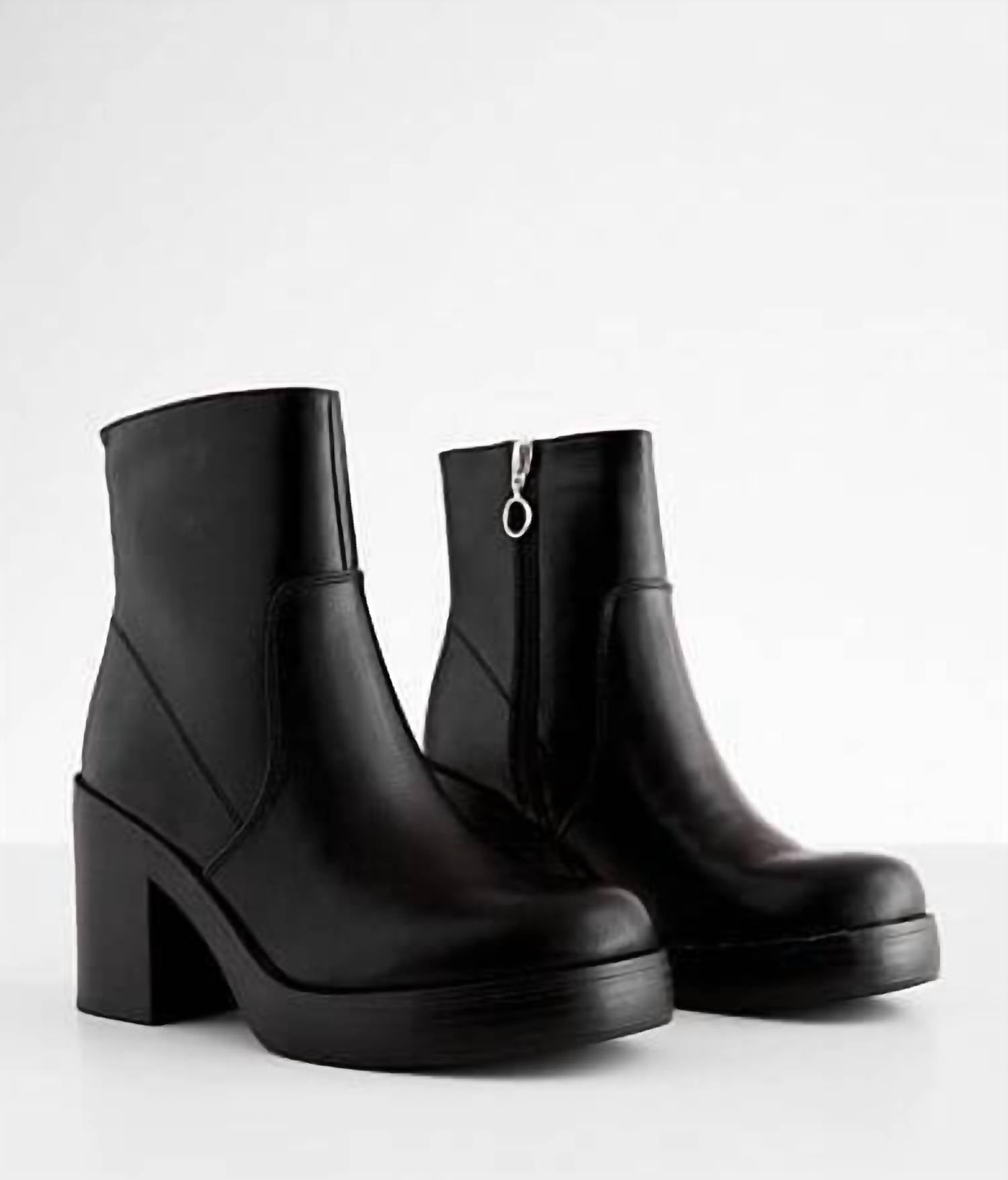 Dirty Laundry - Women's Groovy Ankle Boot