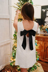 Mable - Sequin Bow Tie Shift Dress