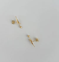 Tramps+Thieves - Women's Tulipan Stud Earrings