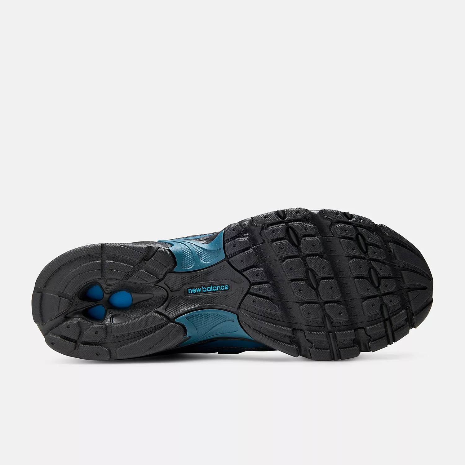 New Balance - Men's 740 Sneaker
