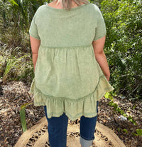 Easel - Ruffle Bottom Top