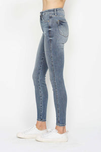 Judy Blue - Tummy Control Contrast Wash Skinny Jeans