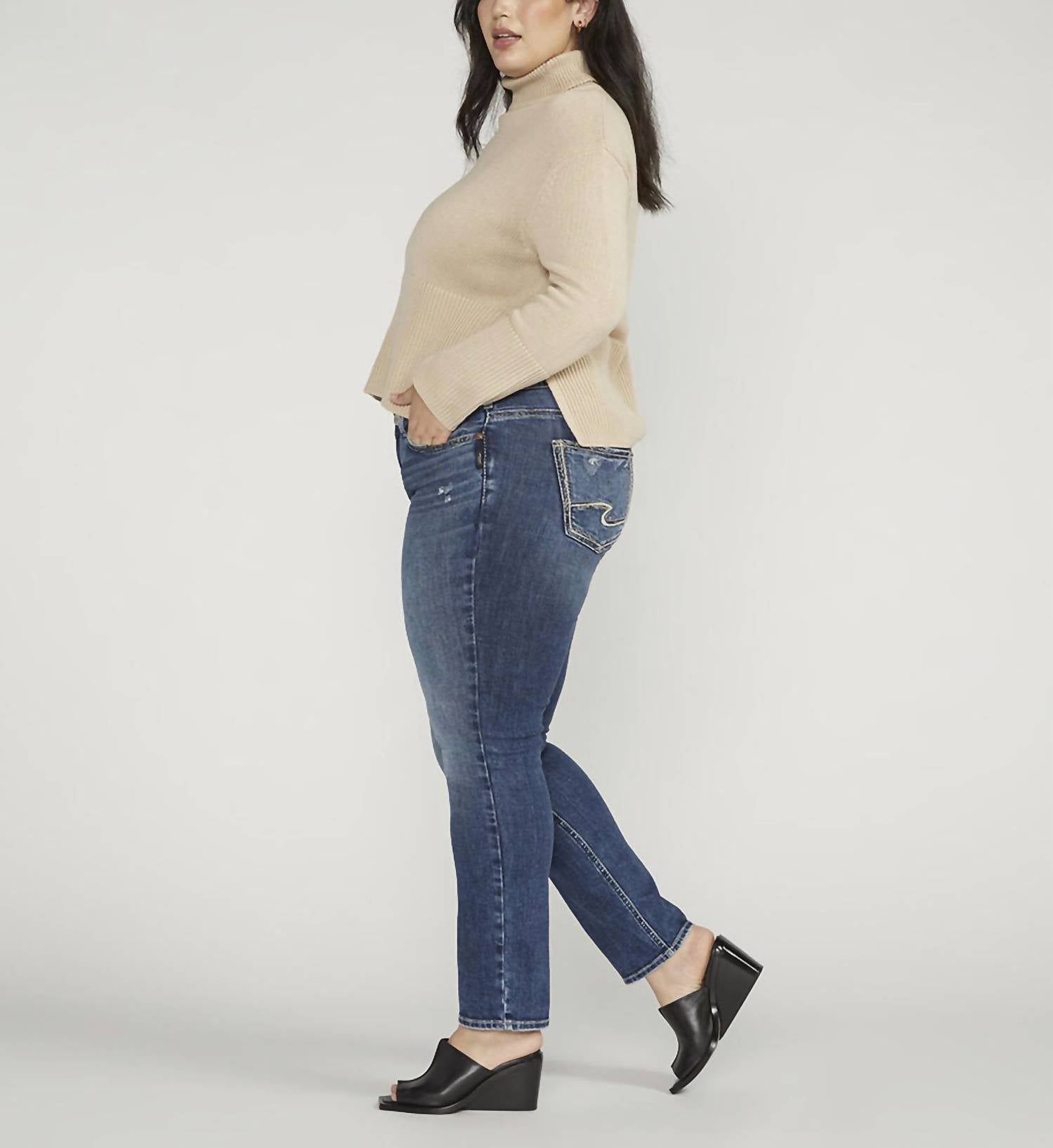 Silver Jeans Co Britt Straight Jeans in indigo - women's jeans - detail view