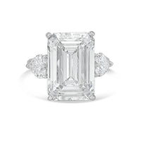 Diana M Jewels - Women's Emerald, Heart & Round Lab-Grown Diamond Fashion Ring (15.40 Ct) - Signature