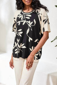 Tribal - FLUTTER SLEEVE CREW NECK COMBO TOP
