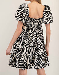 Ee:Some - Zebra Printed Puff Sleeve Dress