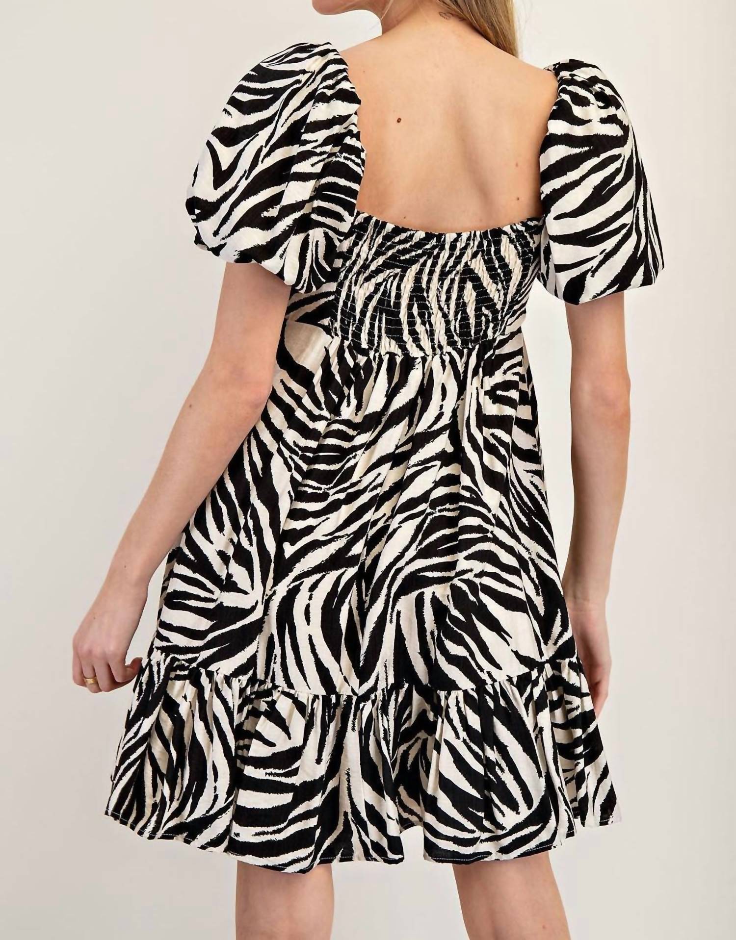 Ee:Some - Zebra Printed Puff Sleeve Dress
