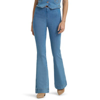 Wrangler - Lainey Wilson Novelty Pull-on Flare Jean