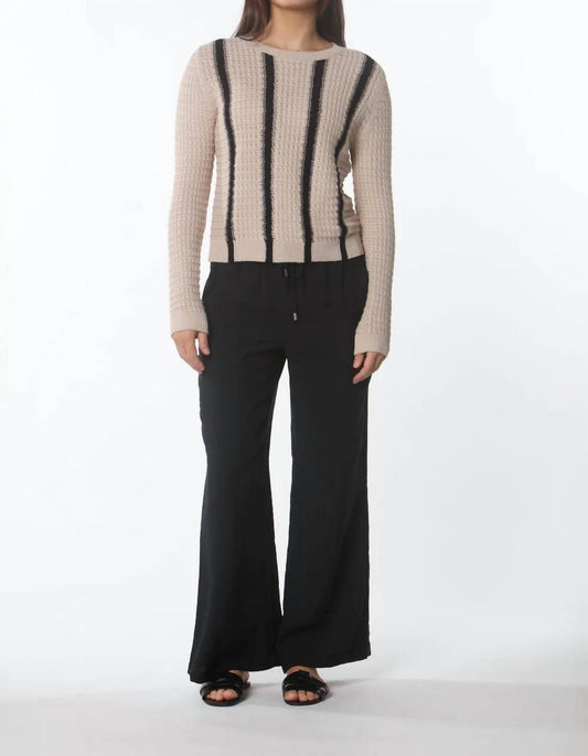 Kokun - Stripe Textured Crew Sweater