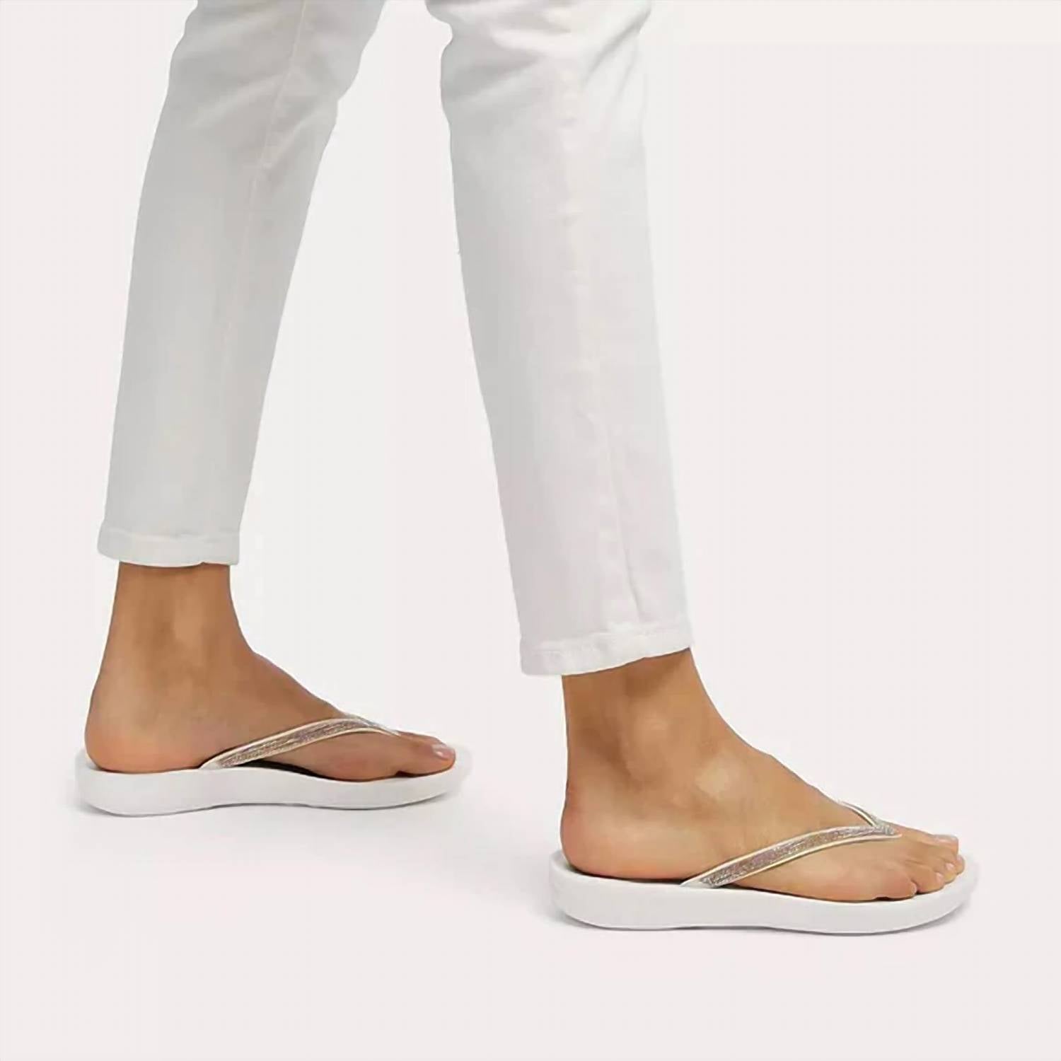 Fitflop - Women's Iqushion Sparkle Flip-flops