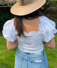 Nibi Mtk - Carmen Eyelet Top