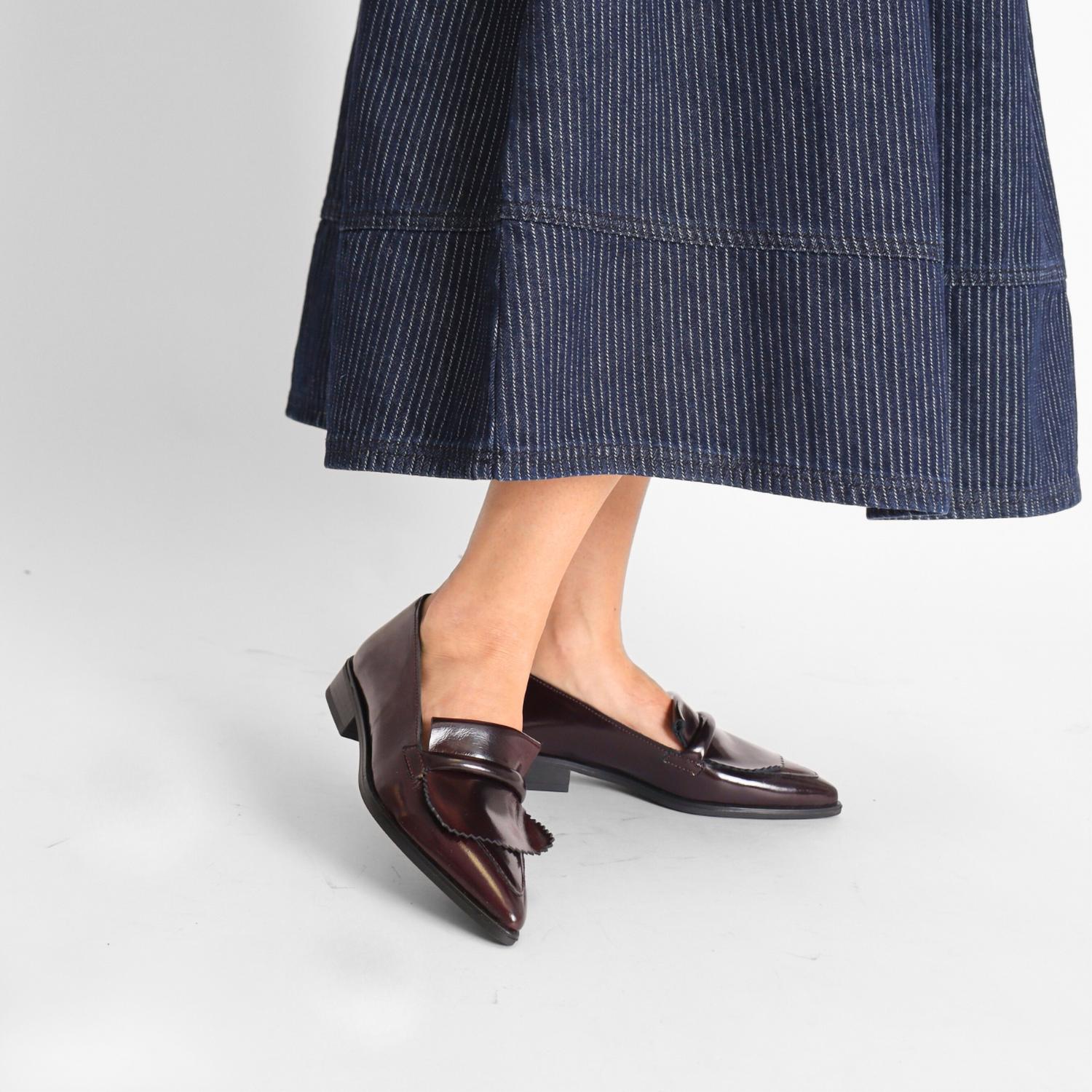 Ateliers - Women's Carmela Pointed Toe Loafer
