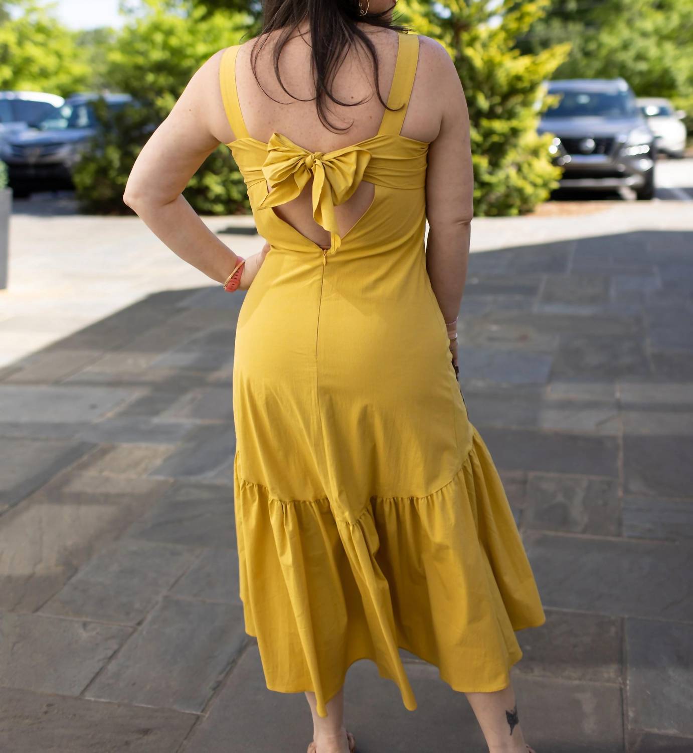 Pinch - Back Tied Sleveeless Maxi Dress