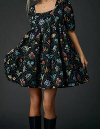 En Saison - Daphne Floral Tapestry Jacquard Trapeze Mini Dress