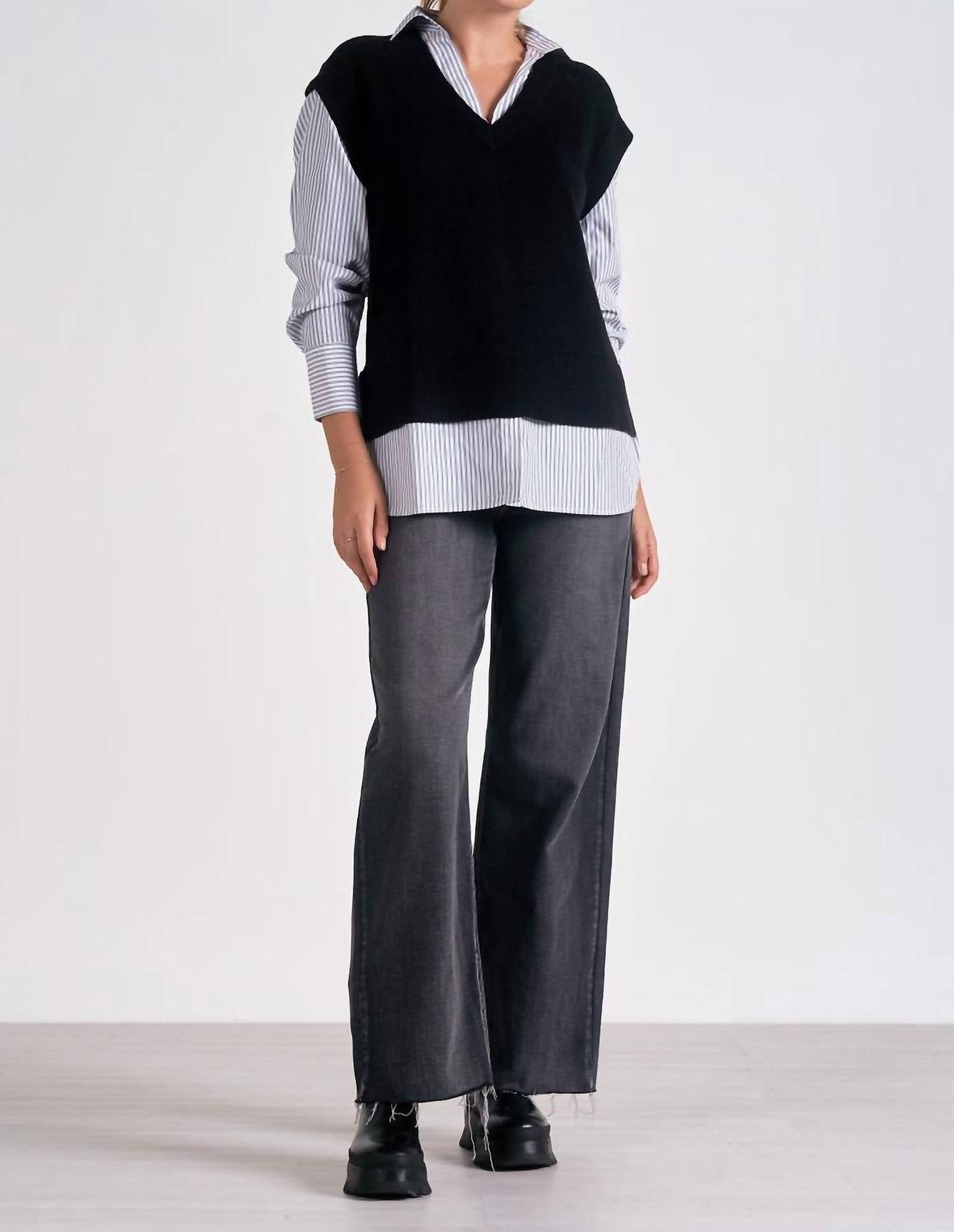 ELAN V-neck Sweater Vest Shirt in black - women's sweater
