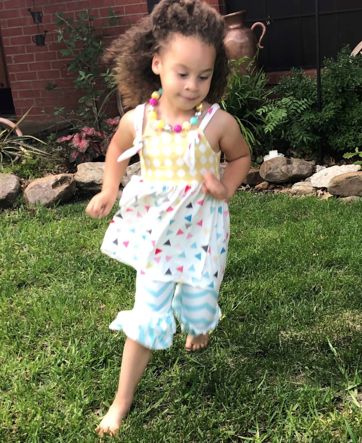 Pete + Lucy - Girls Summer Chevron Pant Set