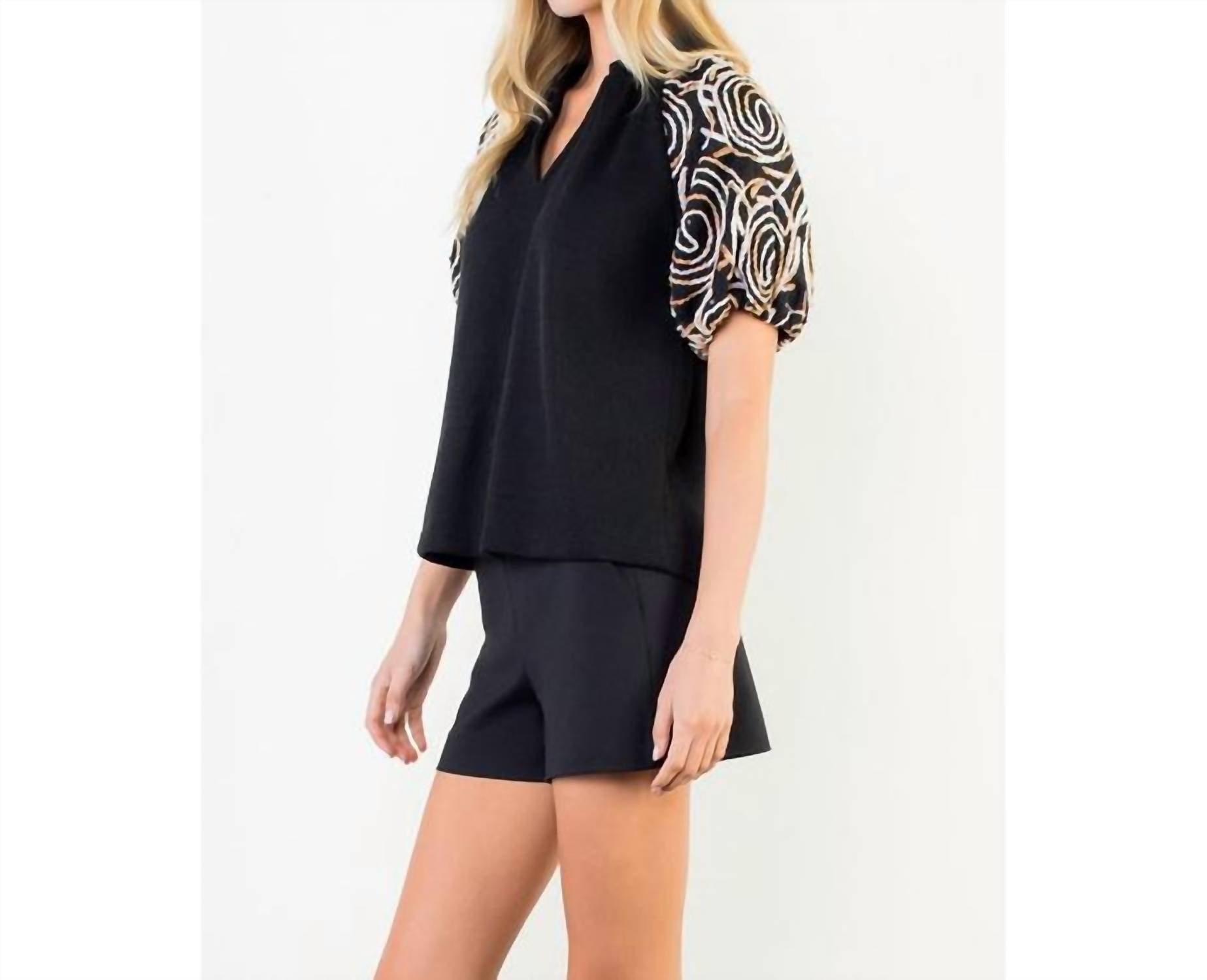 Thml - Embroidered Detail Puff Sleeve V-neck Top
