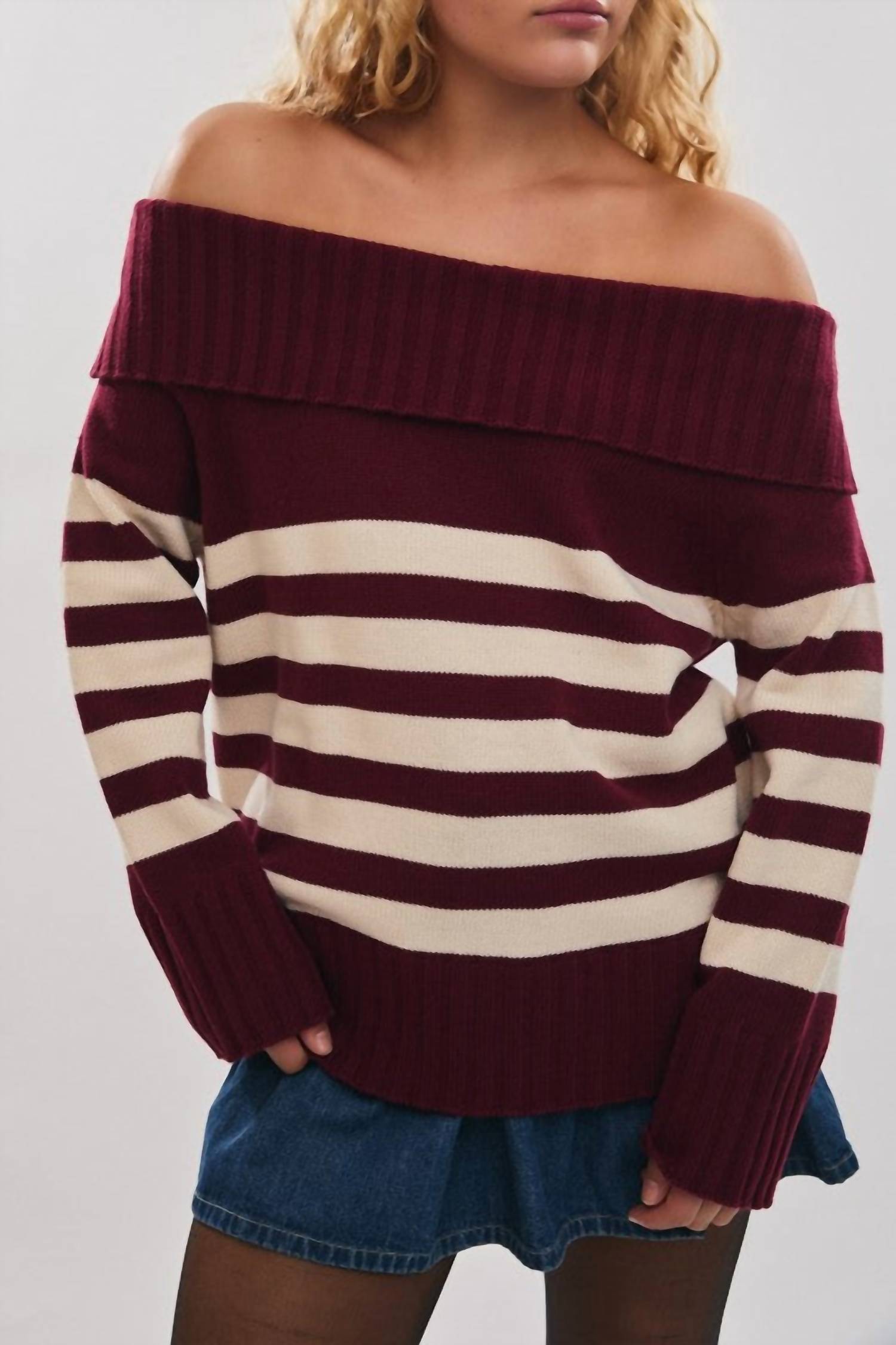 Le Lis - Off Shoulder Stripe Oversized Sweater