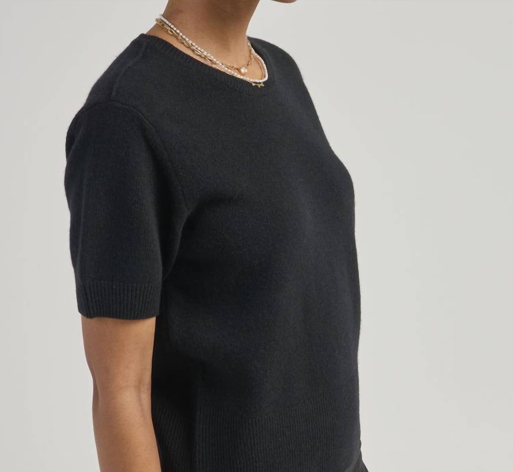 Arlo Mott - Clarkson Short Sleeve Crew Neck Tee