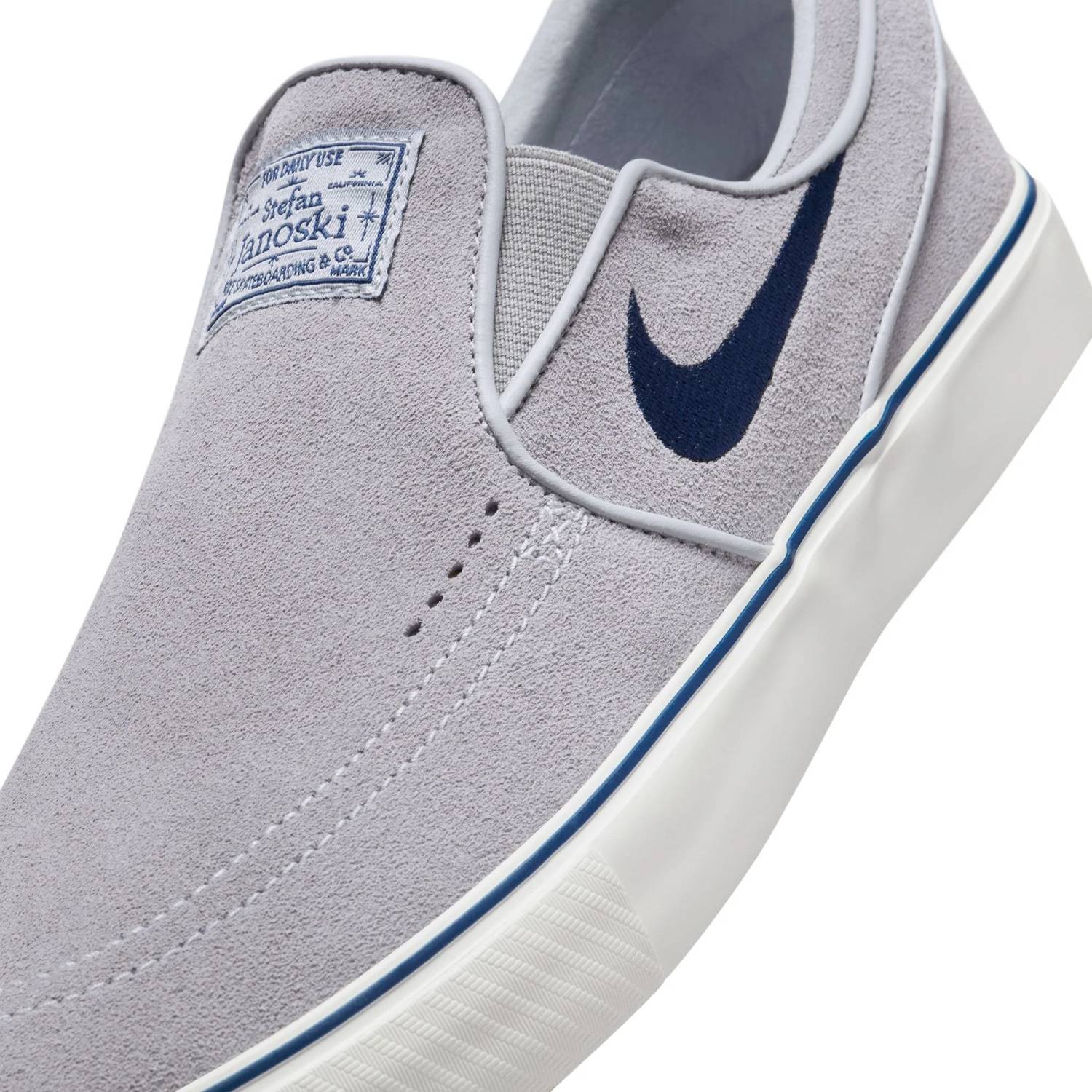 Nike - Men's Janoski Slip Skate Shoes