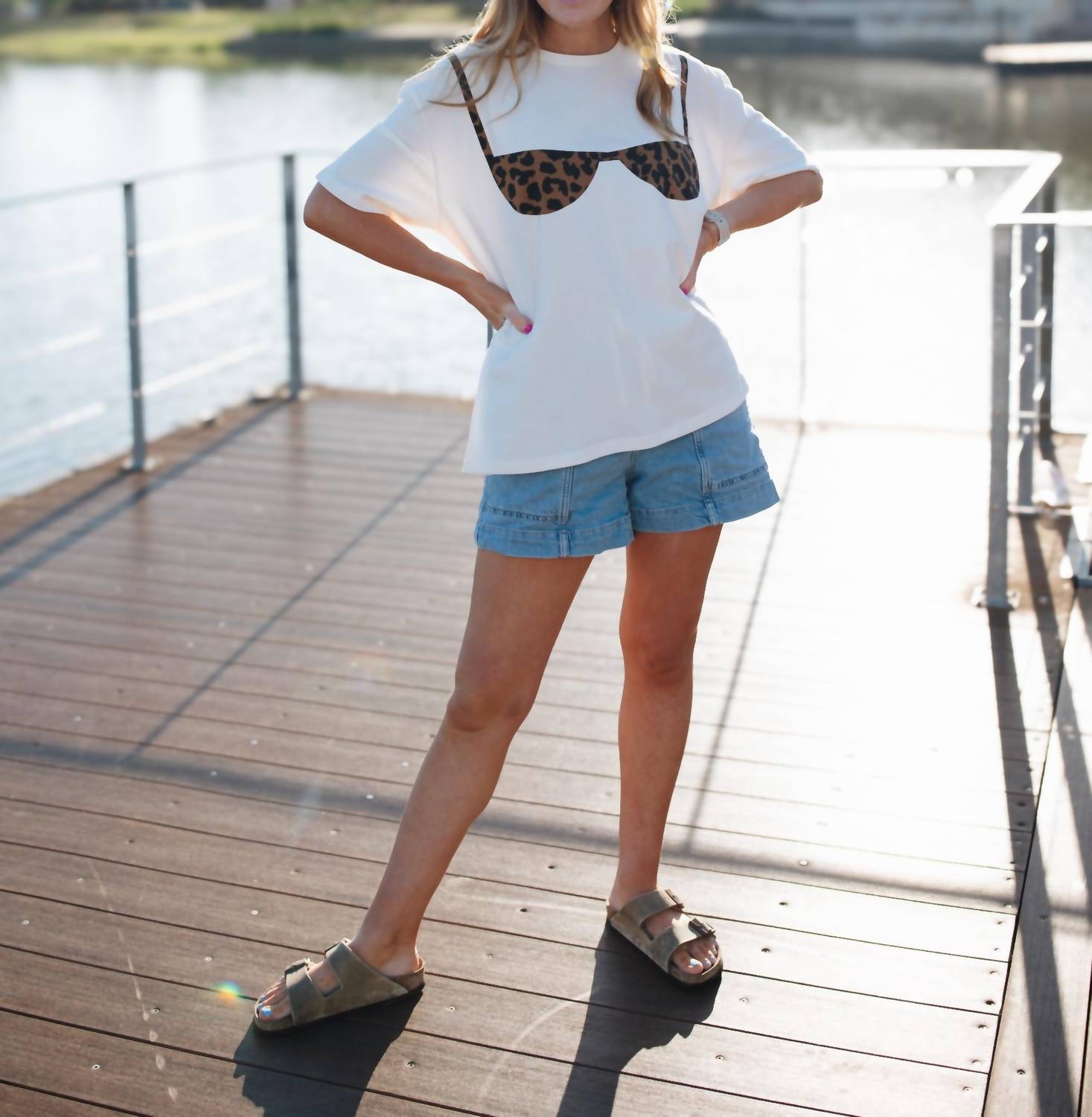 Things Between - Women's Beach Vibes Top