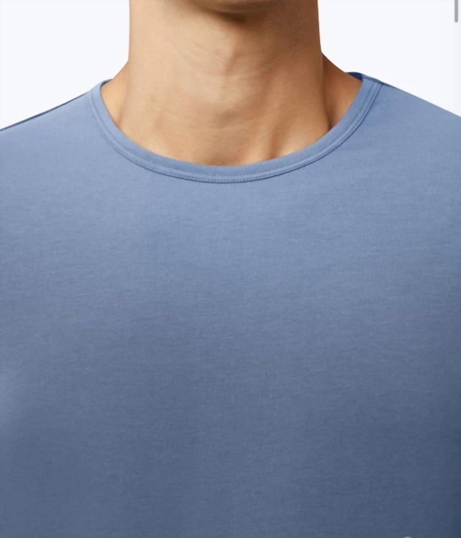 Cuts - Men's Ao Long Sleeve Curve Hem Tee